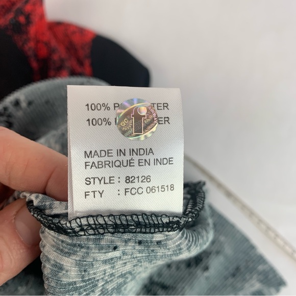 Jamie Sadock Womens Medium Golf Top Crinkle Plisse 1/4 Zip Red Collared Shirt - Picture 4 of 14